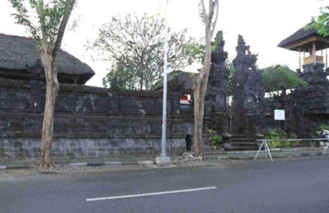 Pili Pili Homestay 6 Legian Eksteriør billede